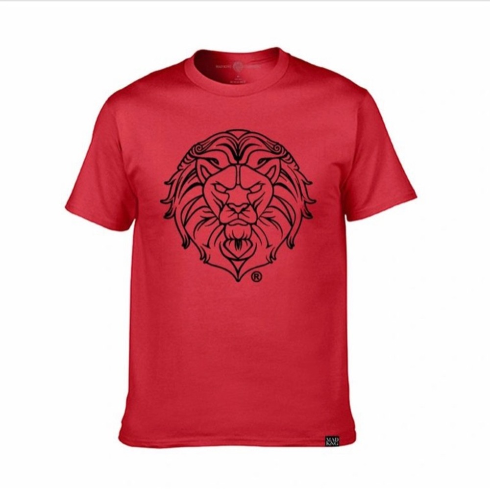 LION TEE